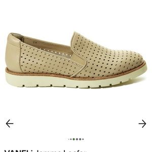 VANELi ‘Jemma’ slip on loafer
